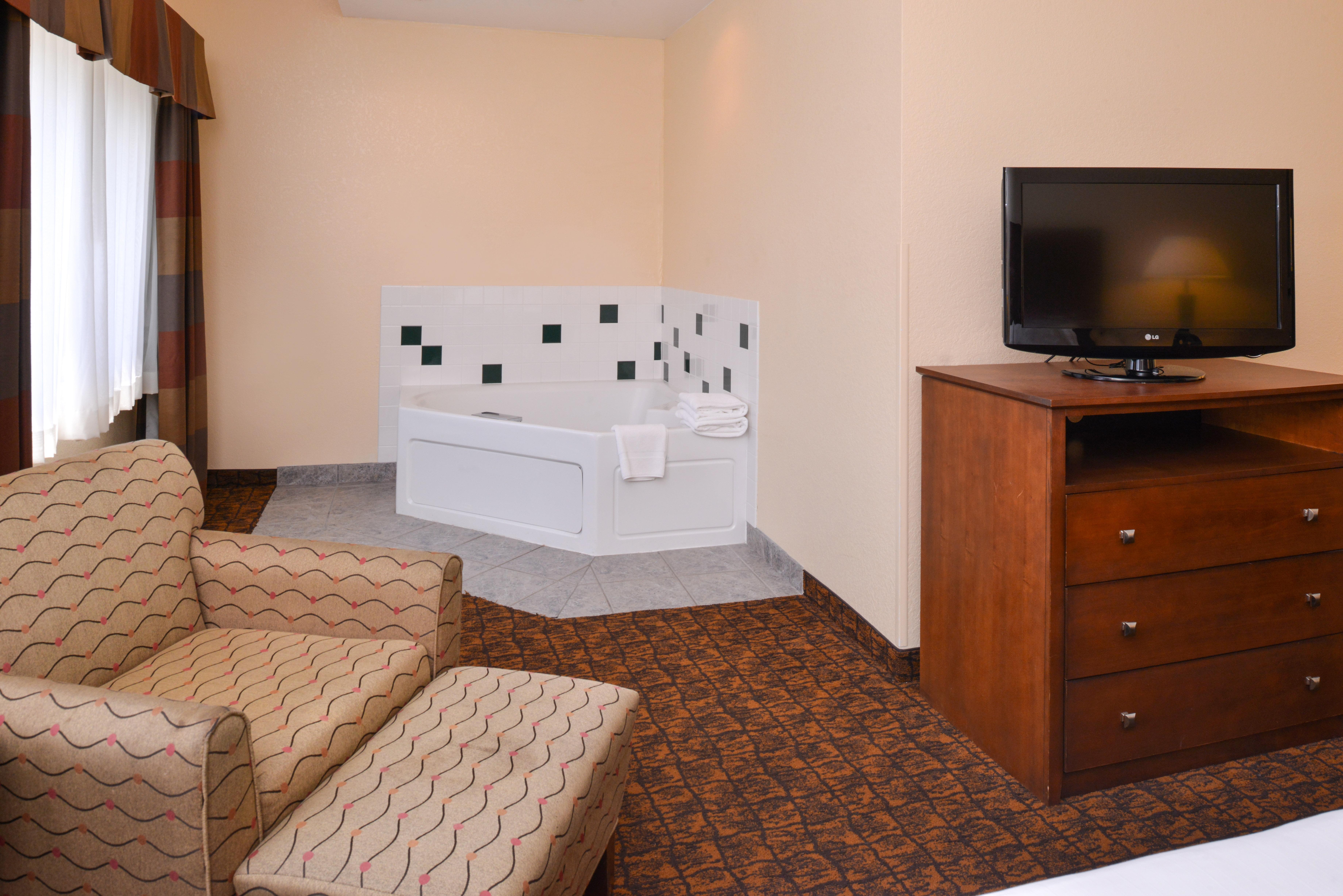 Holiday Inn Express Morgantown By Ihg Экстерьер фото