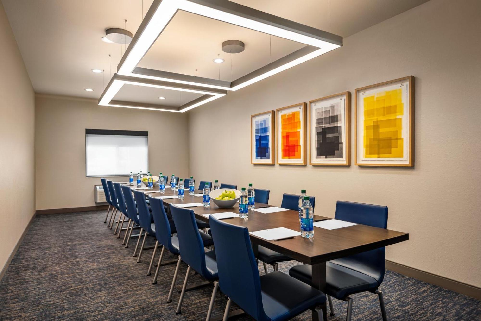 Holiday Inn Express Morgantown By Ihg Экстерьер фото